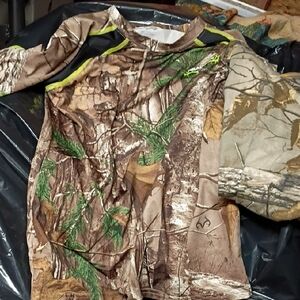 Realtree Green and Brown Camouflage Shirt